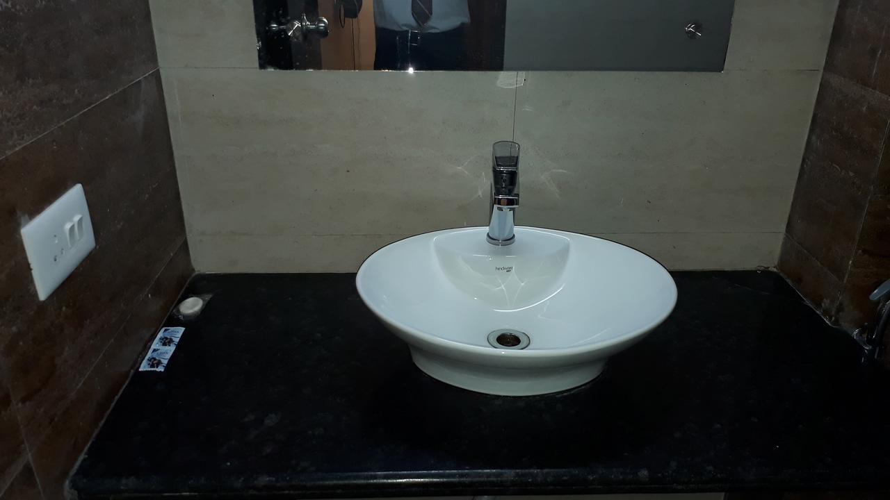 Hotel Delux Inn Agra  Eksteriør billede
