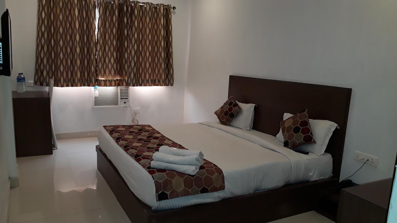 Hotel Delux Inn Agra  Eksteriør billede